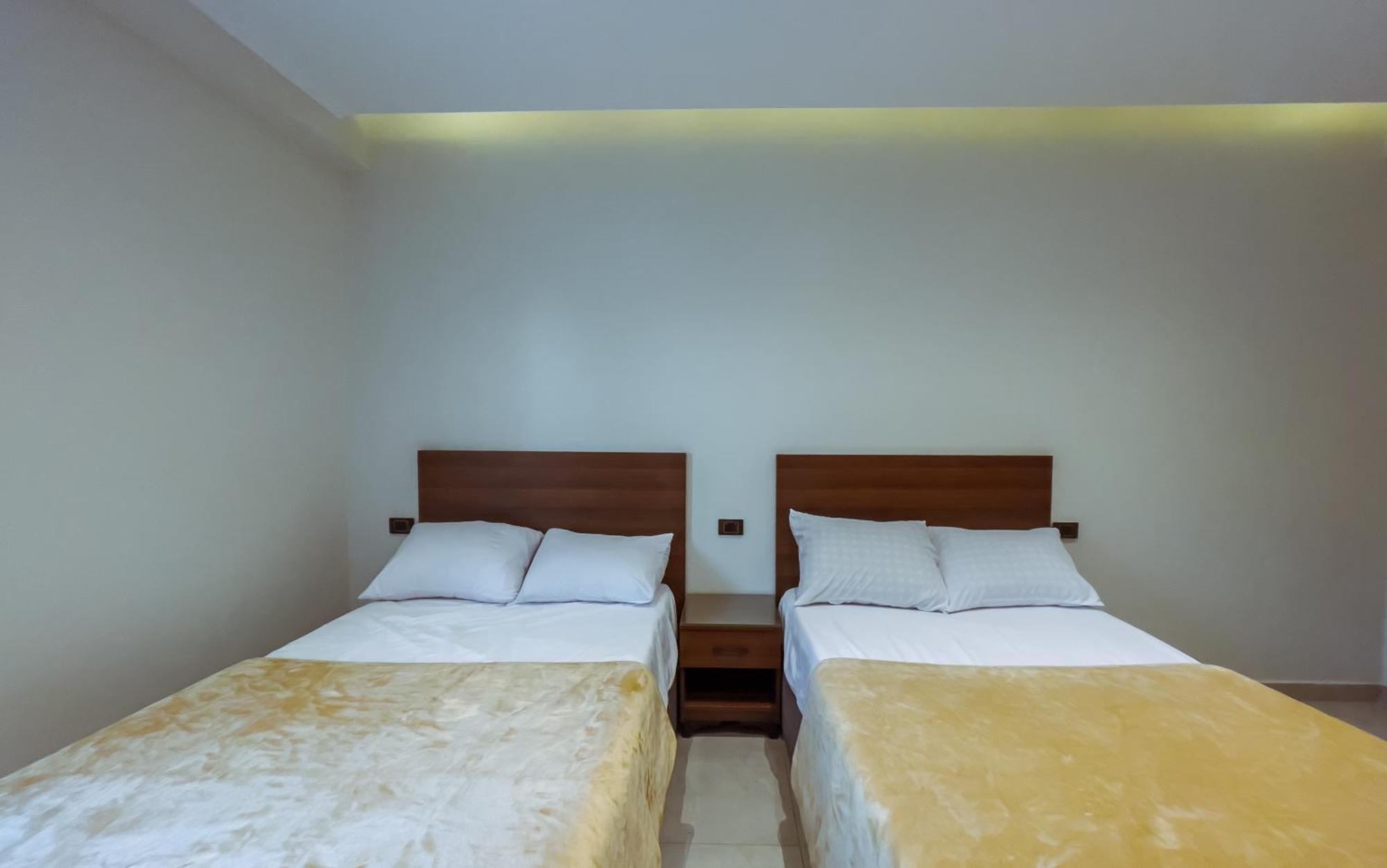 King Khufu Pyramids View Hotel Kafret el-Gabal Habitación foto